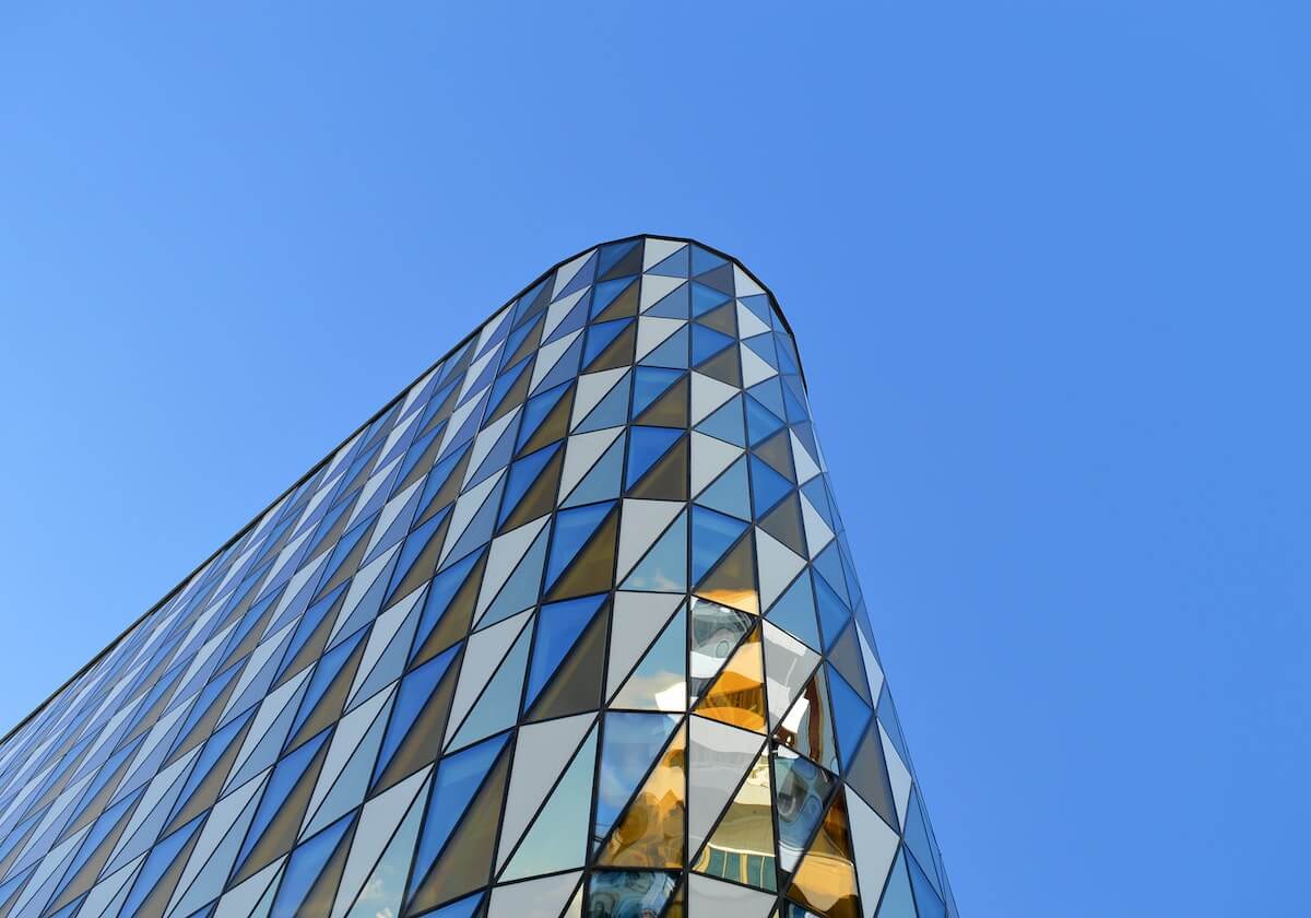 扑克游戏-巴尔达诺悼念马拉多纳：足球也在哭泣